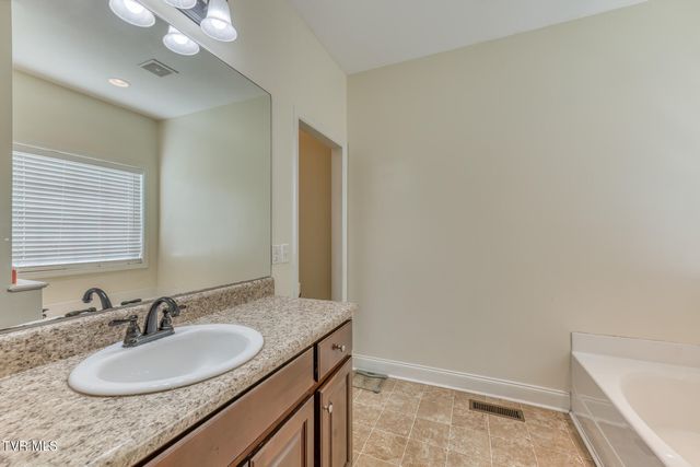 130 Garland Road, Unicoi, TN 37692