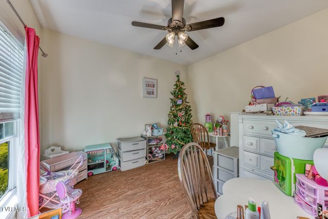 130 Garland Road, Unicoi, TN 37692