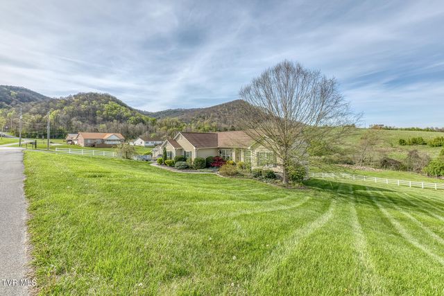 130 Garland Road, Unicoi, TN 37692