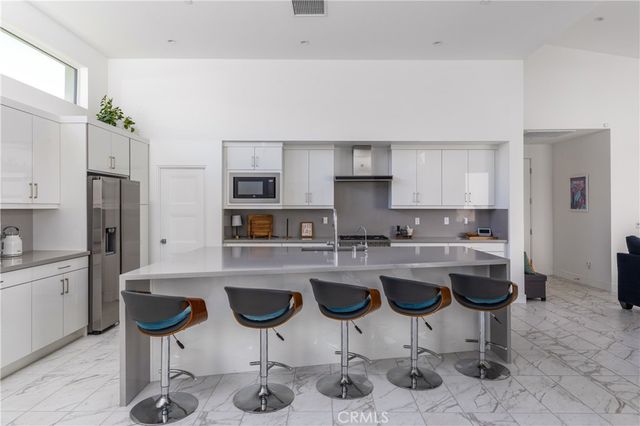 484 Fountain, Palm Springs, CA 92262
