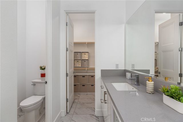 484 Fountain, Palm Springs, CA 92262