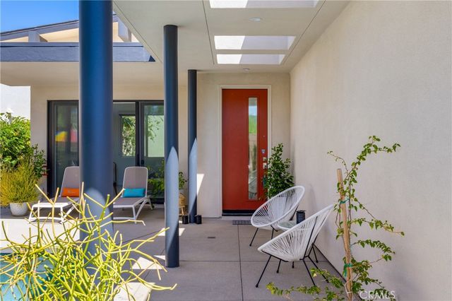 484 Fountain, Palm Springs, CA 92262