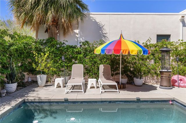 484 Fountain, Palm Springs, CA 92262