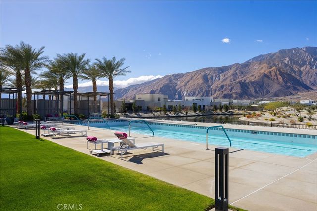 484 Fountain, Palm Springs, CA 92262