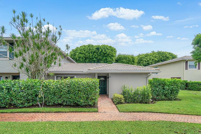 27 Stratford Lane W D, Boynton Beach, FL 33436