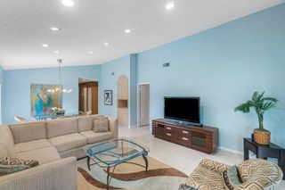 27 Stratford Lane W D, Boynton Beach, FL 33436