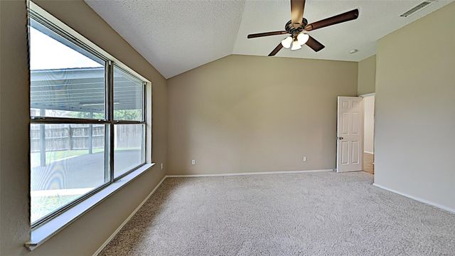 8033 Summer Sun Drive, Fort Worth, TX 76137