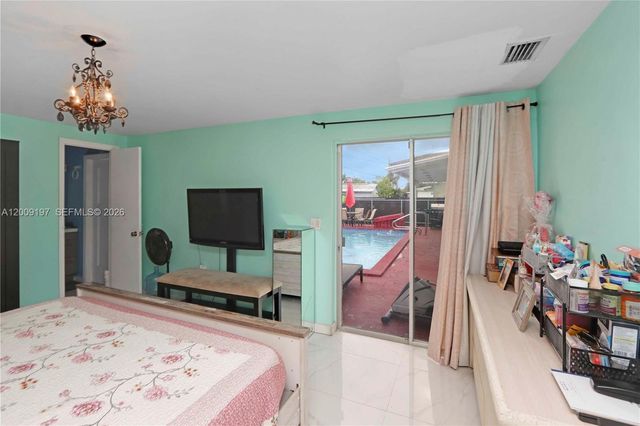 1762 NW 8th Ave, Homestead, FL 33030