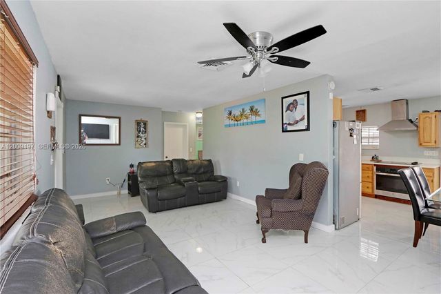 1762 NW 8th Ave, Homestead, FL 33030