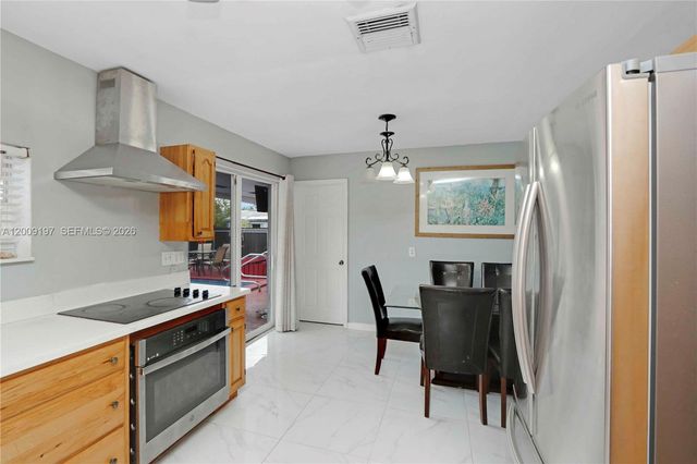 1762 NW 8th Ave, Homestead, FL 33030