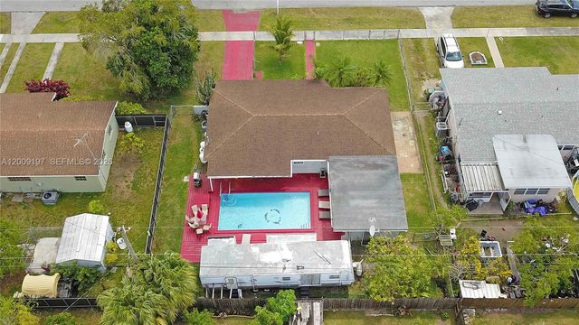 1762 NW 8th Ave, Homestead, FL 33030