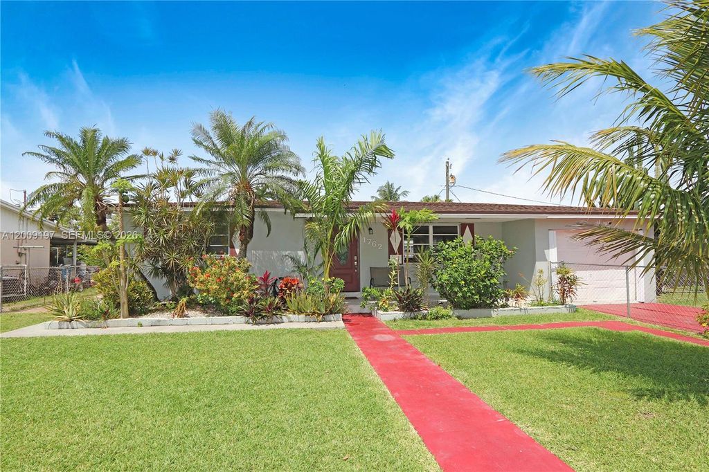 1762 NW 8th Ave, Homestead, FL 33030
