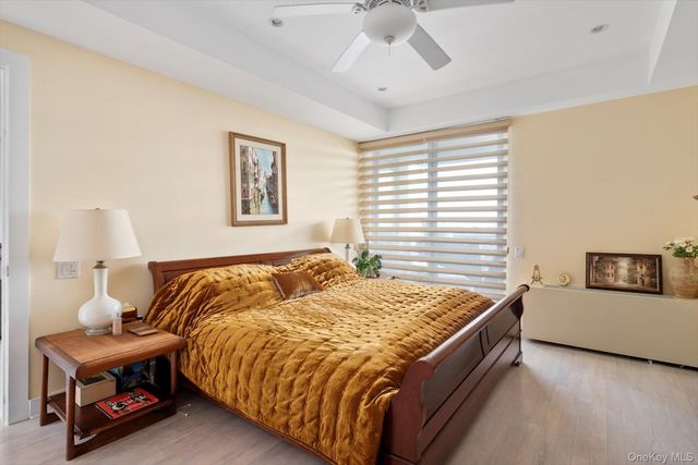 151 Beach 96th Street 7D, Rockaway Beach, NY 11693