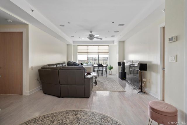 151 Beach 96th Street 7D, Rockaway Beach, NY 11693