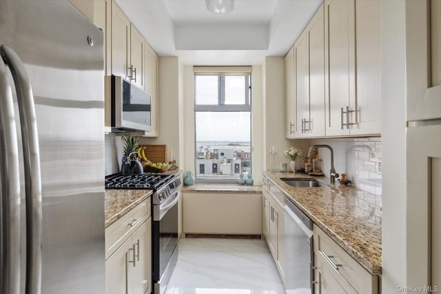 151 Beach 96th Street 7D, Rockaway Beach, NY 11693