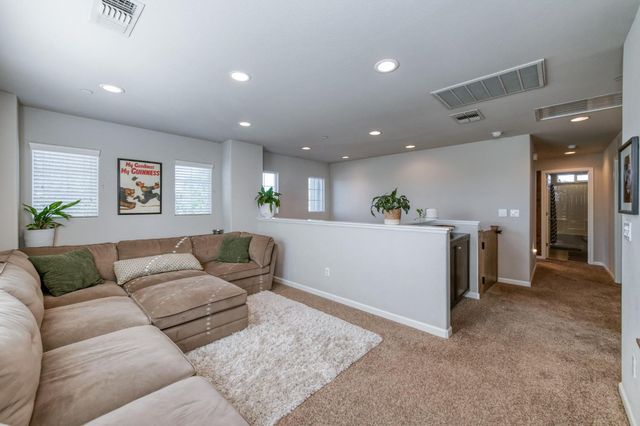 3606 Saginaw Avenue, Clovis, CA 93619