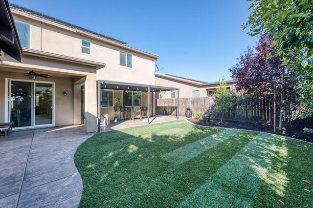 3606 Saginaw Avenue, Clovis, CA 93619