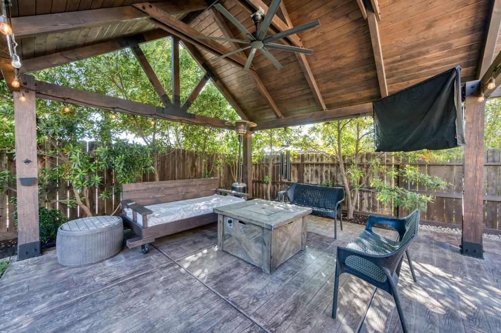 Image 37 of property listing at 3606 Saginaw Avenue, Clovis, CA 93619