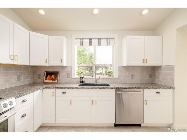 3810 Navajo St, Denver, CO 80211