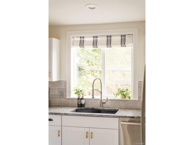 3810 Navajo St, Denver, CO 80211