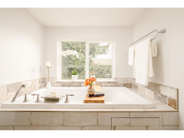 3810 Navajo St, Denver, CO 80211