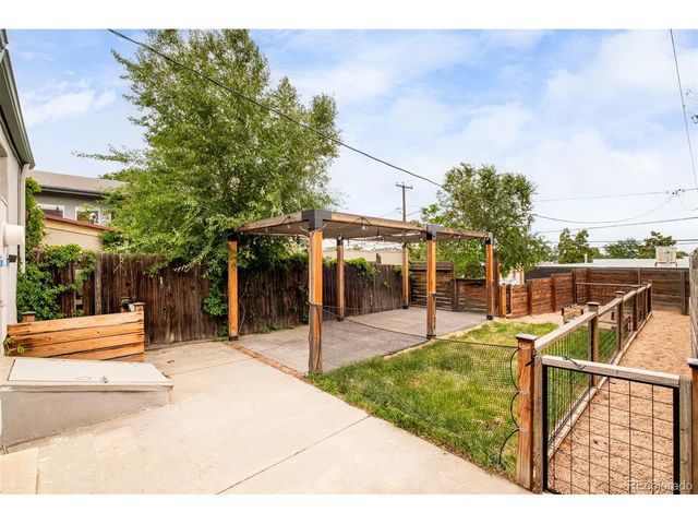 3810 Navajo St, Denver, CO 80211