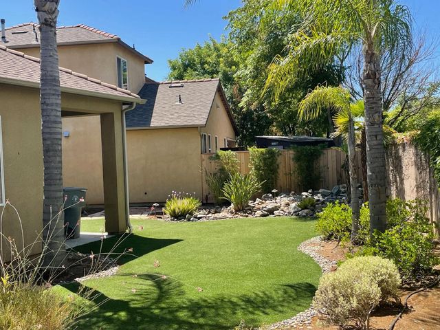 1982 Todd Hedrick, Clovis, CA 93619