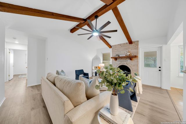 9114 George Kyle, San Antonio, TX 78240