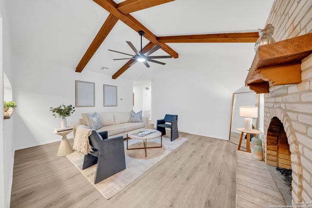 9114 George Kyle, San Antonio, TX 78240