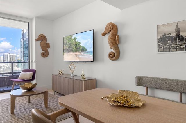 159 NE 6th Street 2409, Miami, FL 33132