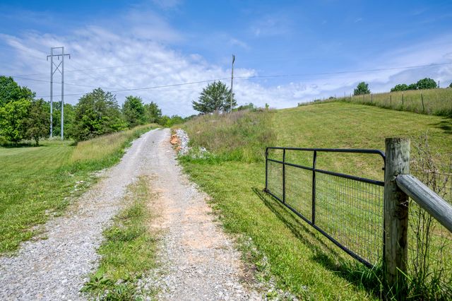 2350 Josephine Road, Stamping Ground, KY 40379