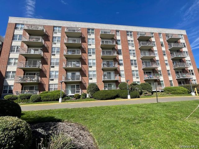 35 Park Avenue 6G, Suffern, NY 10901