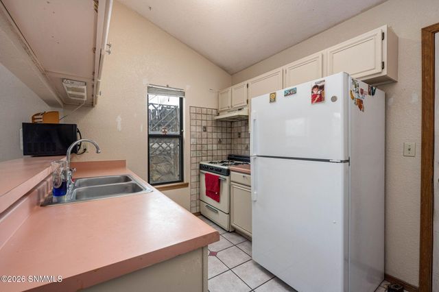 628 Cindy Place, Las Cruces, NM 88001