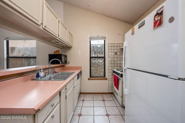 628 Cindy Place, Las Cruces, NM 88001