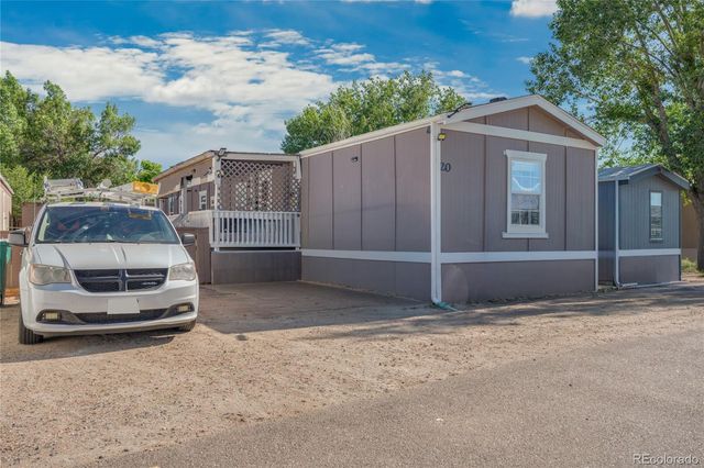 806 Birch Street, Hudson, CO 80642