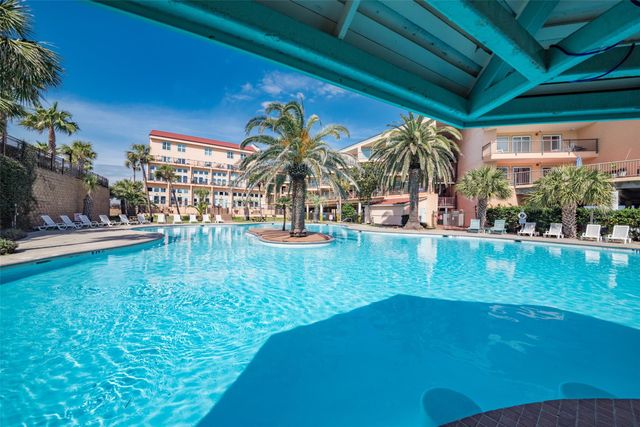 9520 Seawall Boulevard 108, Galveston, TX 77554