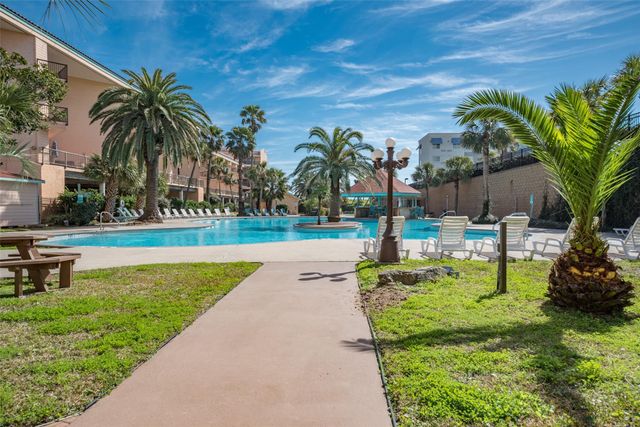 9520 Seawall Boulevard 108, Galveston, TX 77554