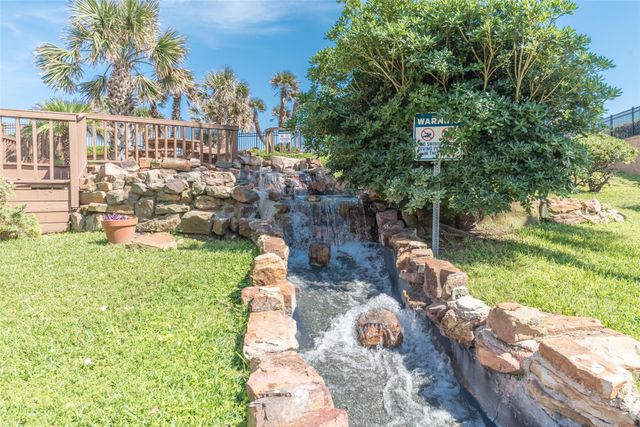 9520 Seawall Boulevard 108, Galveston, TX 77554