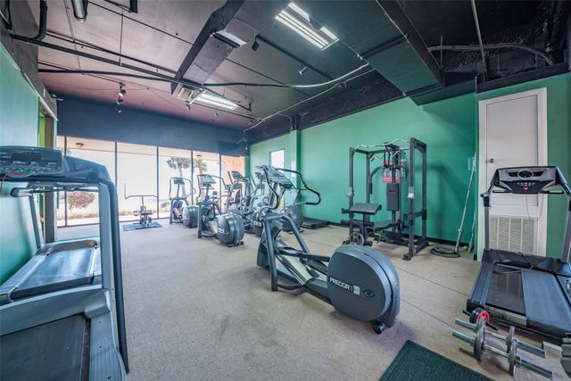 9520 Seawall Boulevard 108, Galveston, TX 77554