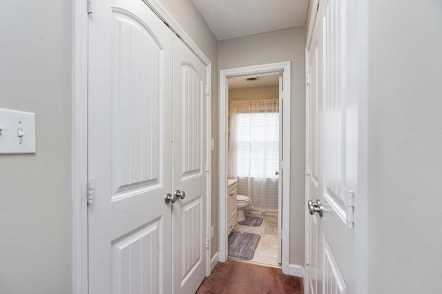 209 EVERSHIRE ST, Waynesboro, VA 22980