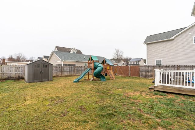 209 EVERSHIRE ST, Waynesboro, VA 22980