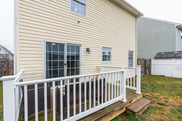 209 EVERSHIRE ST, Waynesboro, VA 22980