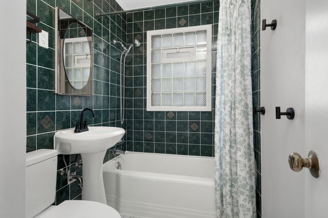 3546 Pierce Street NE, Minneapolis, MN 55418