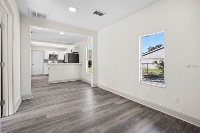 3109 E NORTH BAY STREET, Tampa, FL 33610