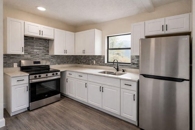 3109 E NORTH BAY STREET, Tampa, FL 33610