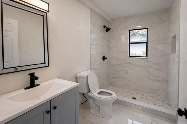 3109 E NORTH BAY STREET, Tampa, FL 33610