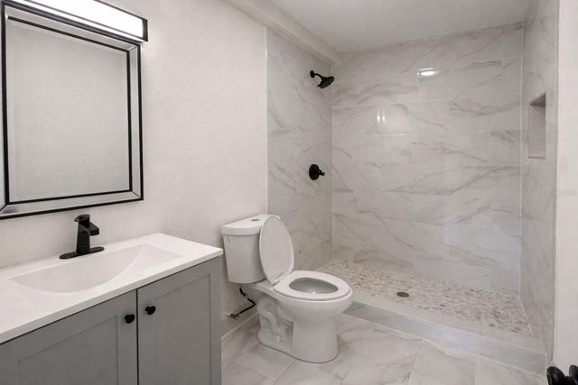 3109 E NORTH BAY STREET, Tampa, FL 33610