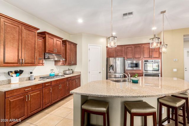 18360 W MONTECITO Avenue, Goodyear, AZ 85395