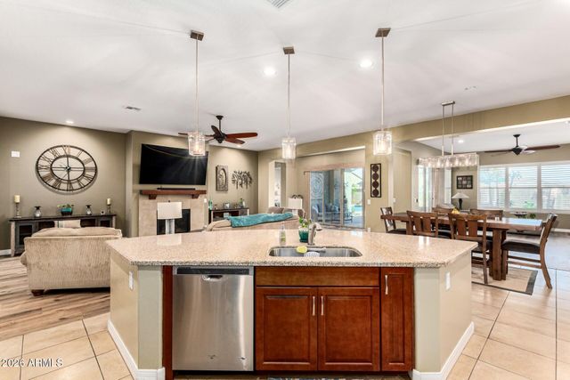 18360 W MONTECITO Avenue, Goodyear, AZ 85395