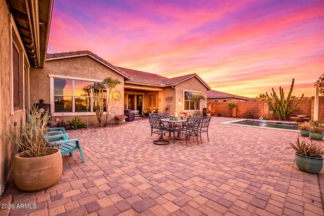 18360 W MONTECITO Avenue, Goodyear, AZ 85395